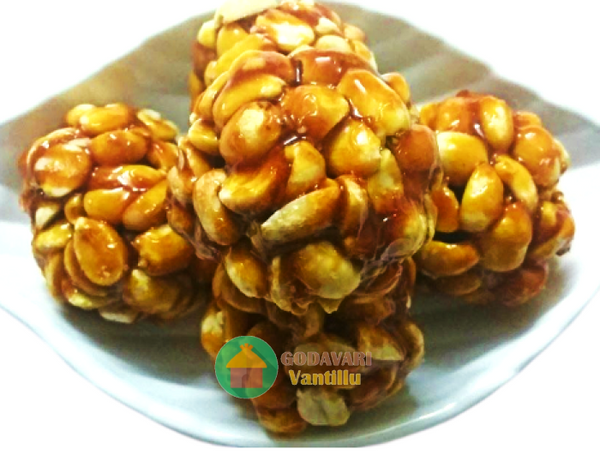Peanut Ladoo/ Palli Undalu / Bellam Verusenaga Pappu